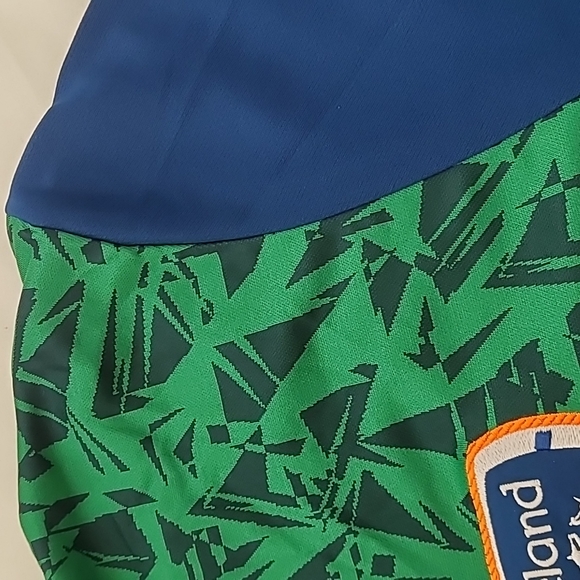 REPUBLIC OF IRELAND SOCCER KIT (2022/2023) XXL SHIRT & LARGE/XL FIT SHORTS - Picture 8 of 12